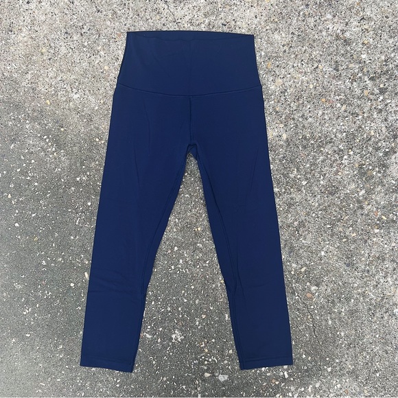 Lululemon Navy Blue Cropped Leggings High Waisted Capri Gym Tights Size 4 - Picture 3 of 12